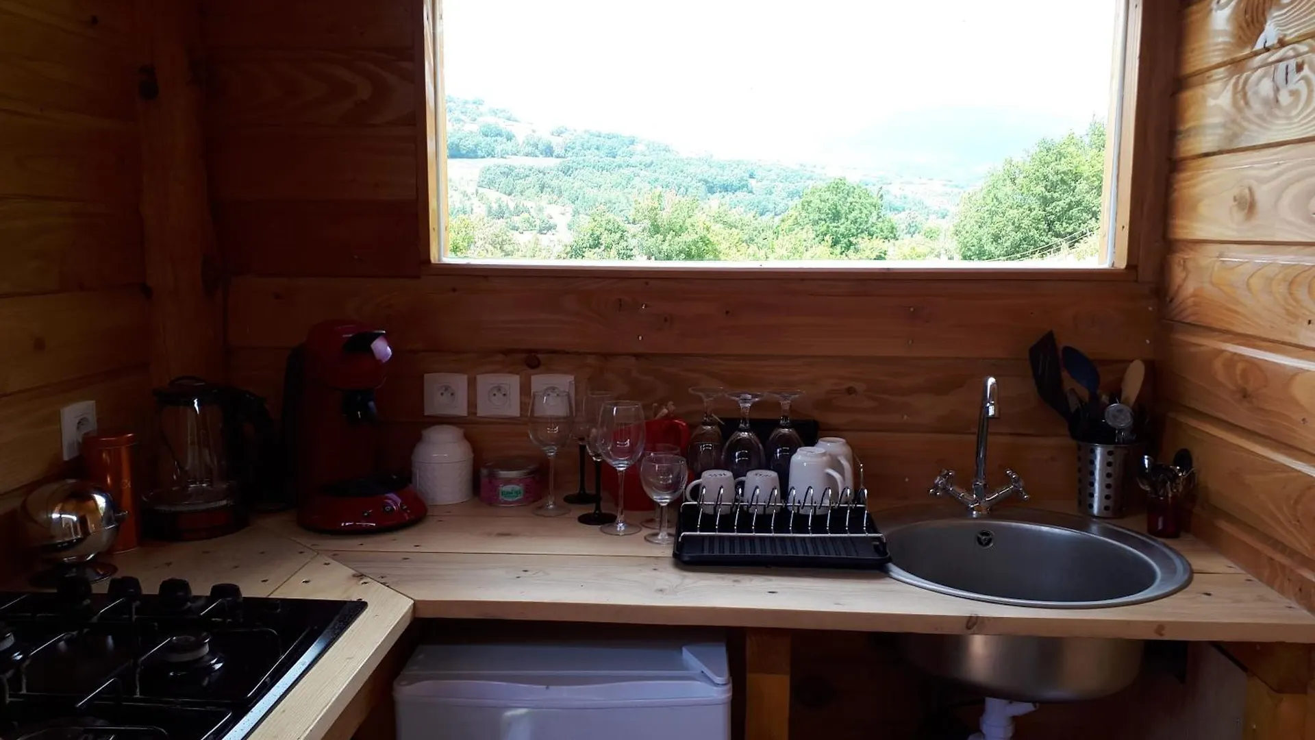 La Ronde Des Banons Hotel Thoard Luxury tent