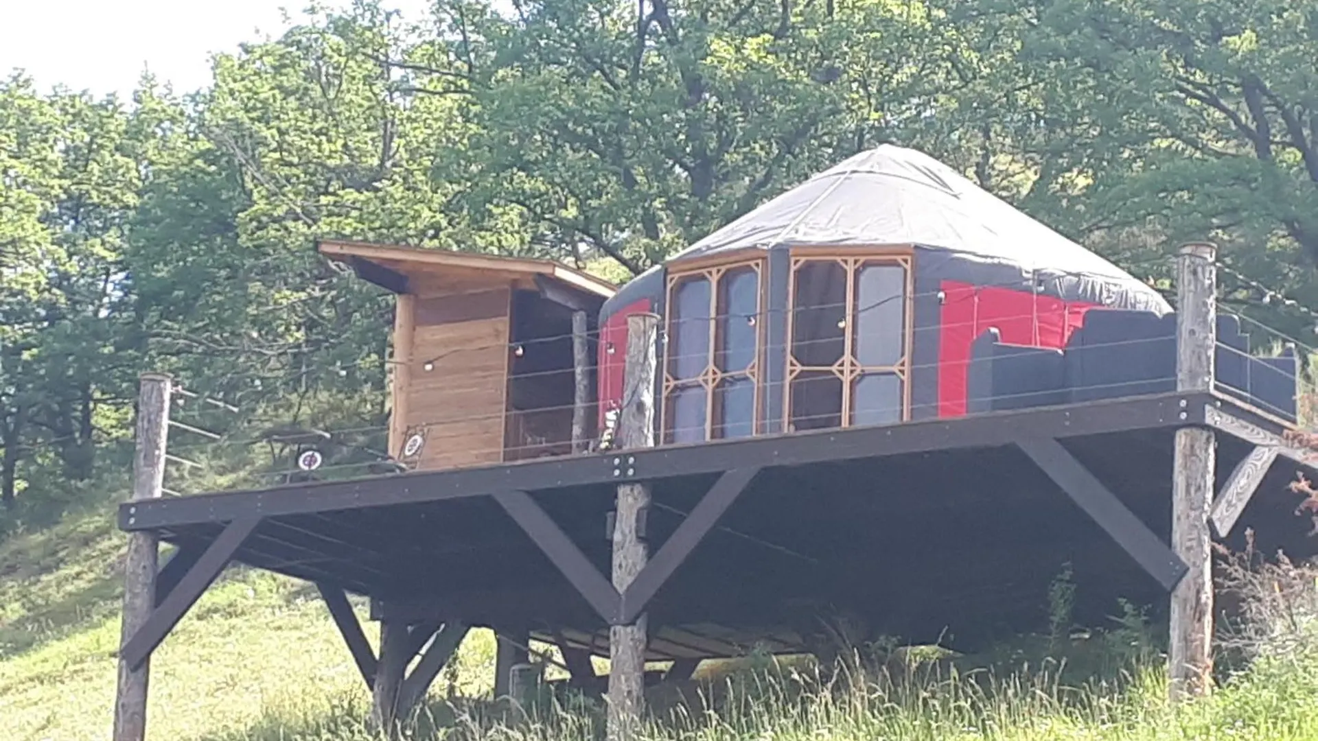 La Ronde Des Banons Hotel Thoard